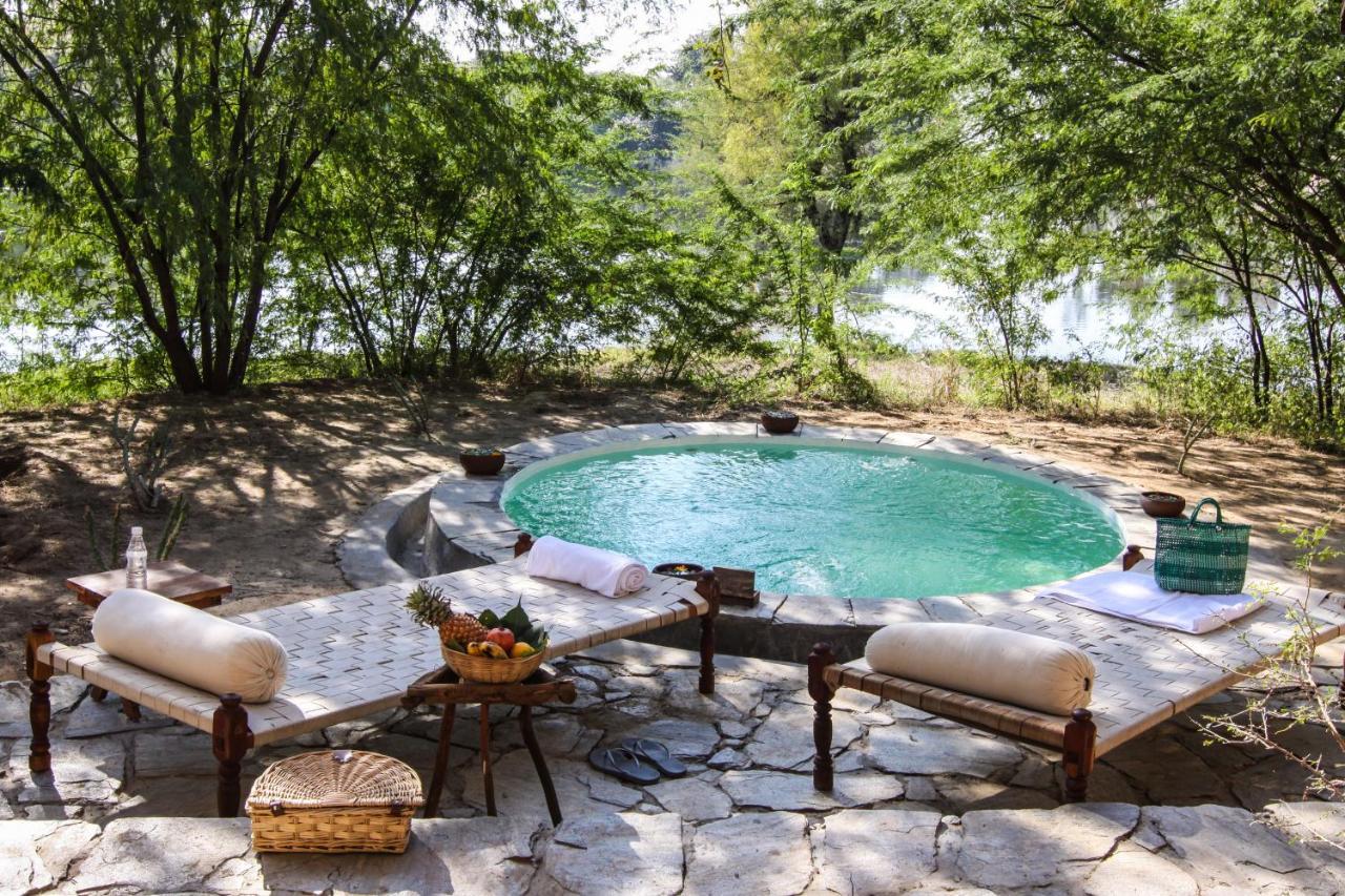 Brij Lakshman Sagar, Pali - Small Luxury Hotels Of The World Raipur  Екстериор снимка