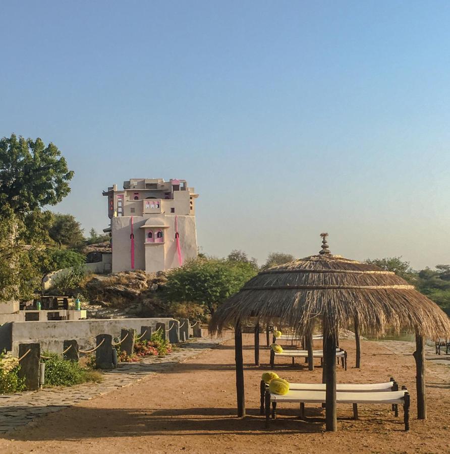 Brij Lakshman Sagar, Pali - Small Luxury Hotels Of The World Raipur  Екстериор снимка