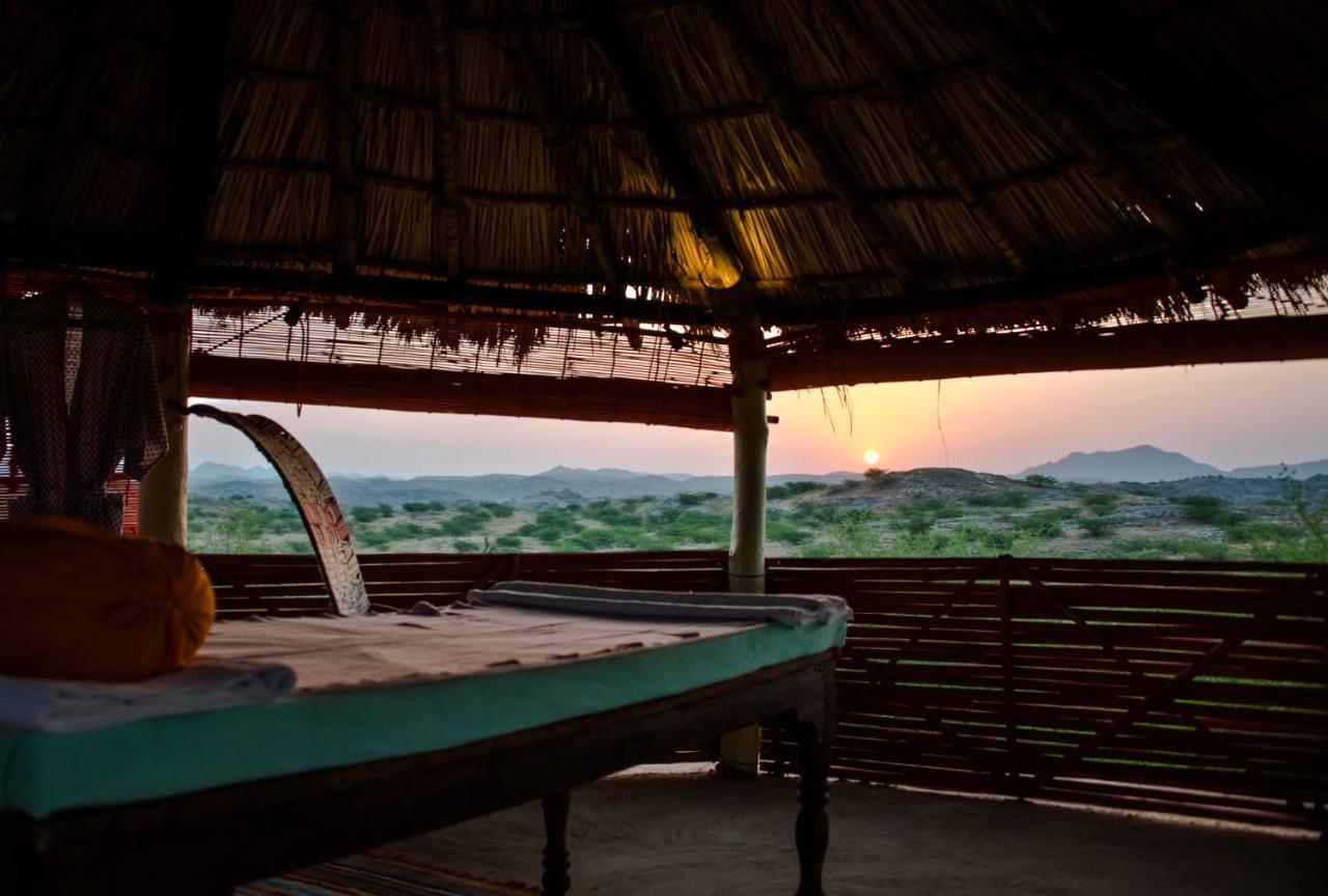 Brij Lakshman Sagar, Pali - Small Luxury Hotels Of The World Raipur  Екстериор снимка