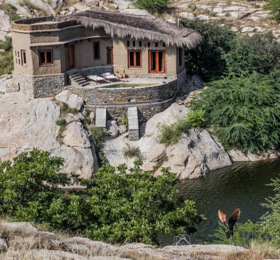 Brij Lakshman Sagar, Pali - Small Luxury Hotels Of The World Raipur  Екстериор снимка