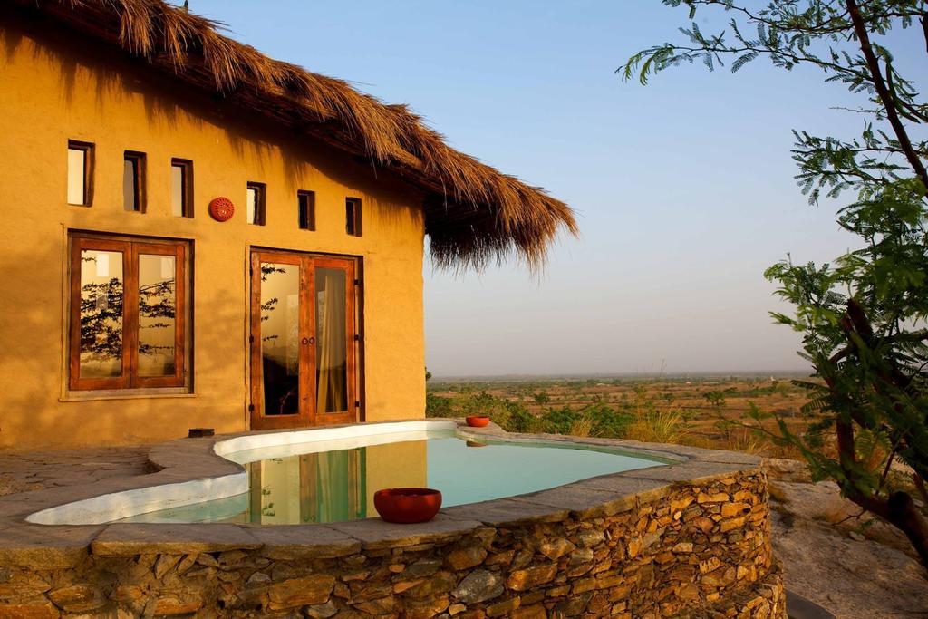 Brij Lakshman Sagar, Pali - Small Luxury Hotels Of The World Raipur  Стая снимка
