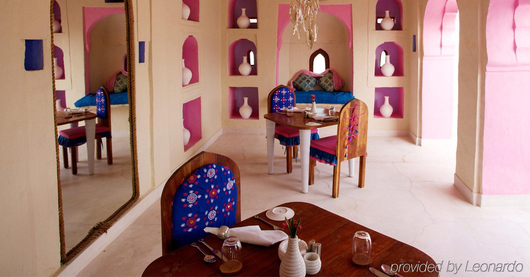 Brij Lakshman Sagar, Pali - Small Luxury Hotels Of The World Raipur  Екстериор снимка