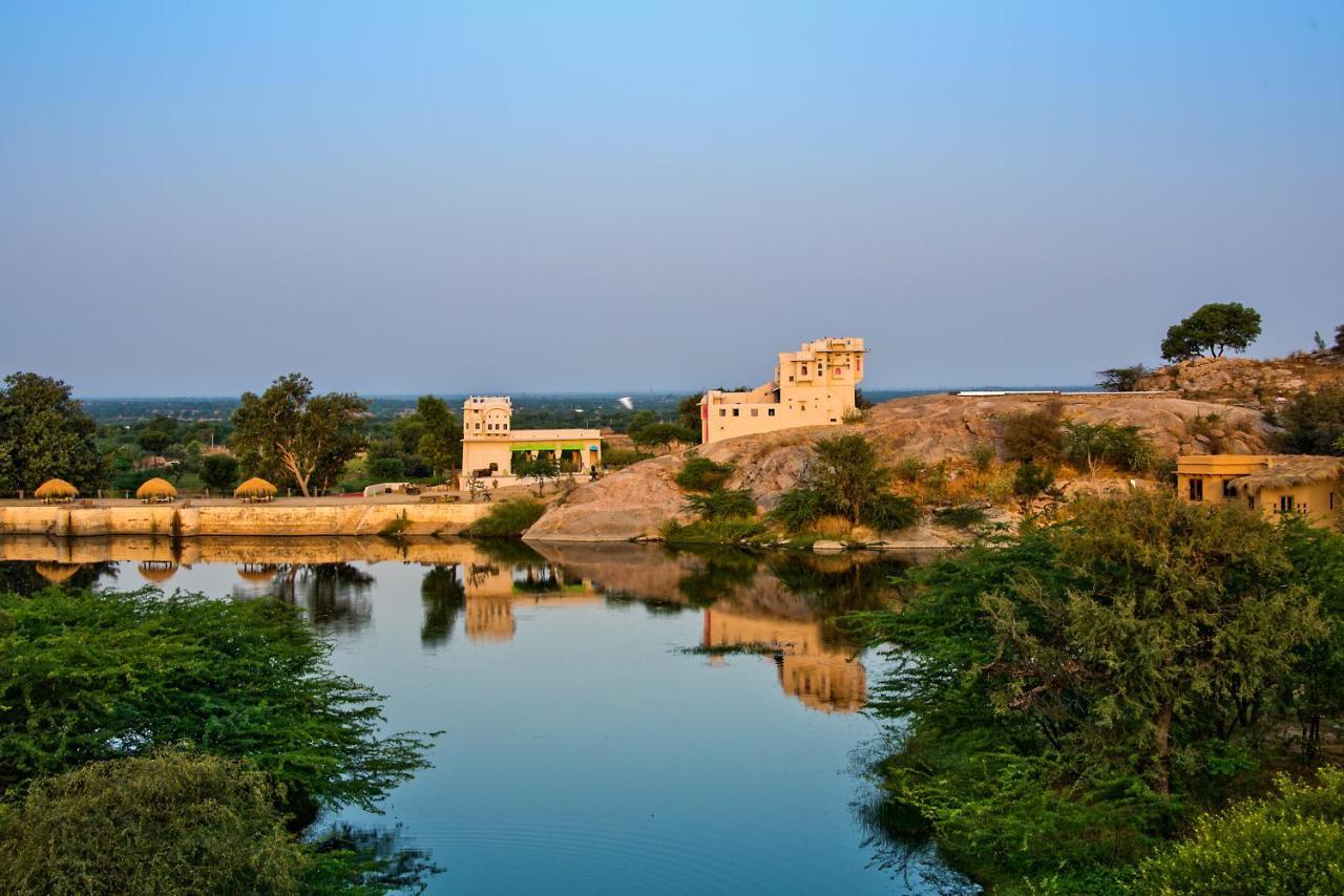 Brij Lakshman Sagar, Pali - Small Luxury Hotels Of The World Raipur  Екстериор снимка